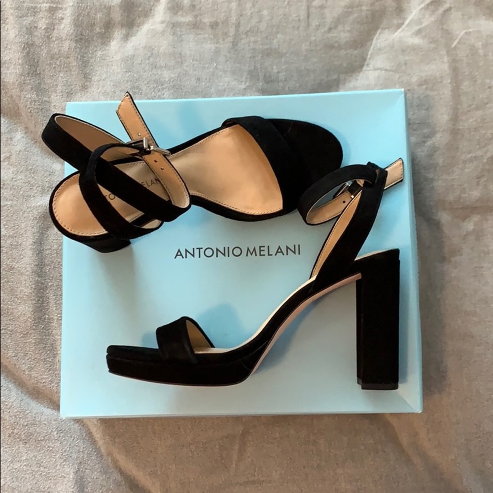 Antonio Melani velvet heels